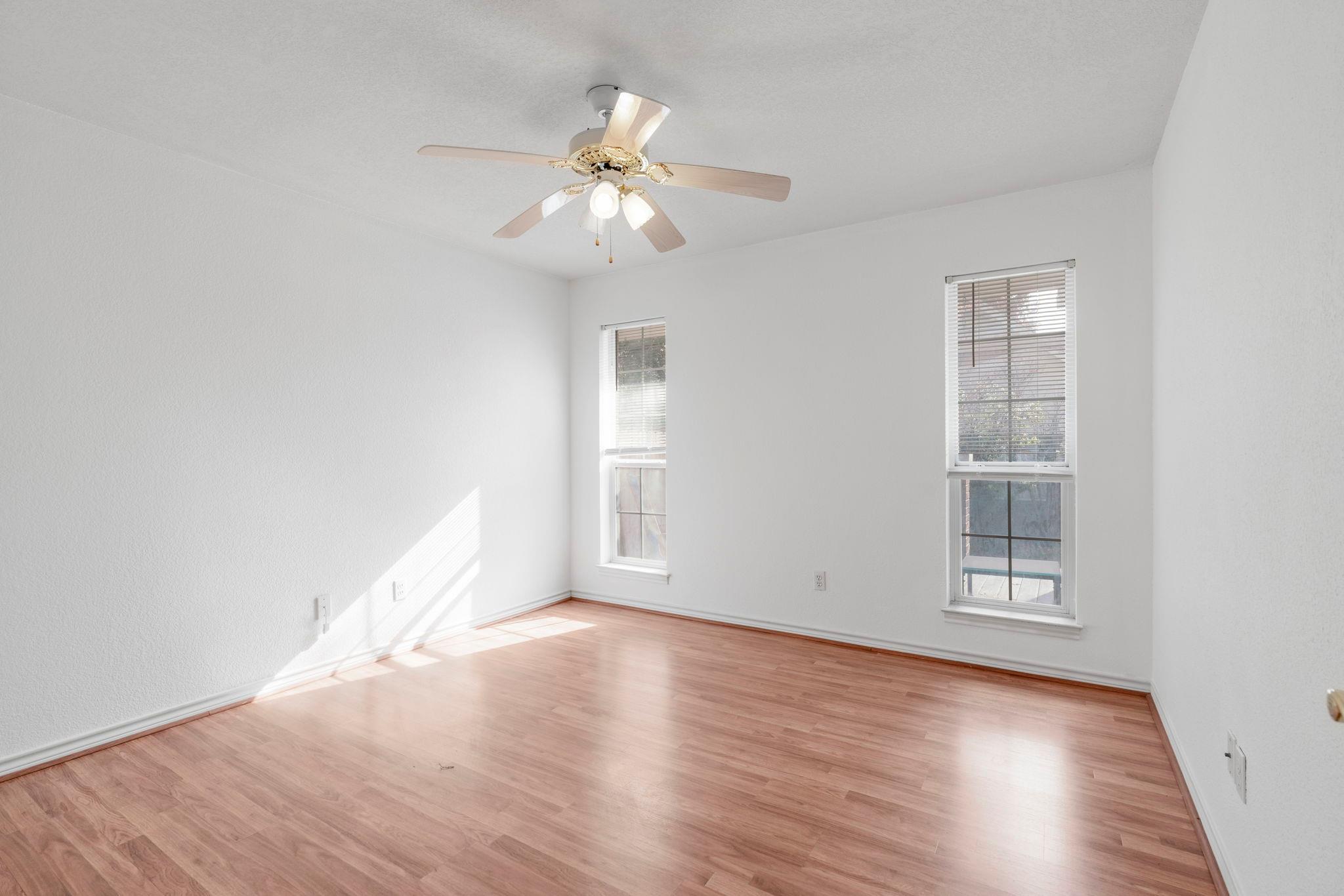 3900 Chisholm TRL