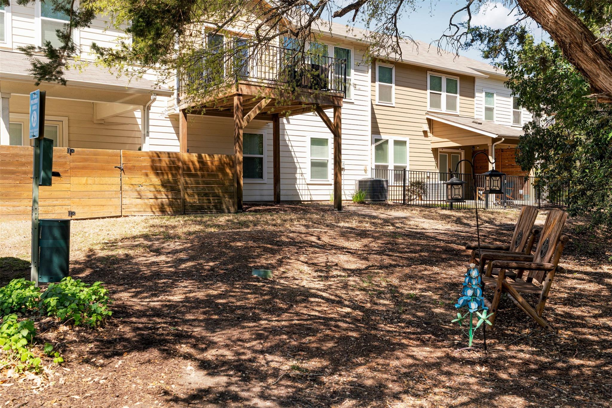 207 Bridgeford DR # 16