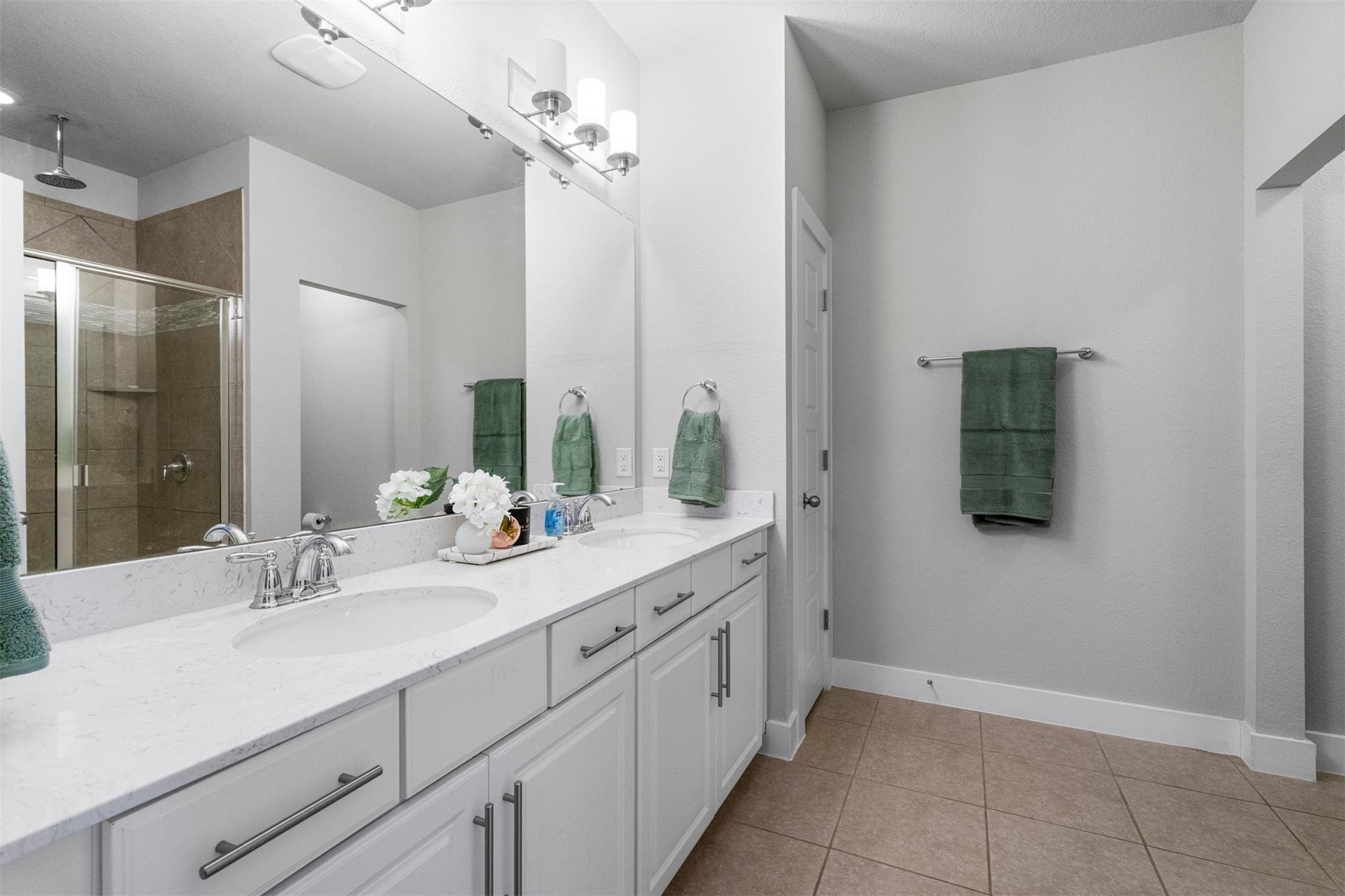 207 Bridgeford DR # 16