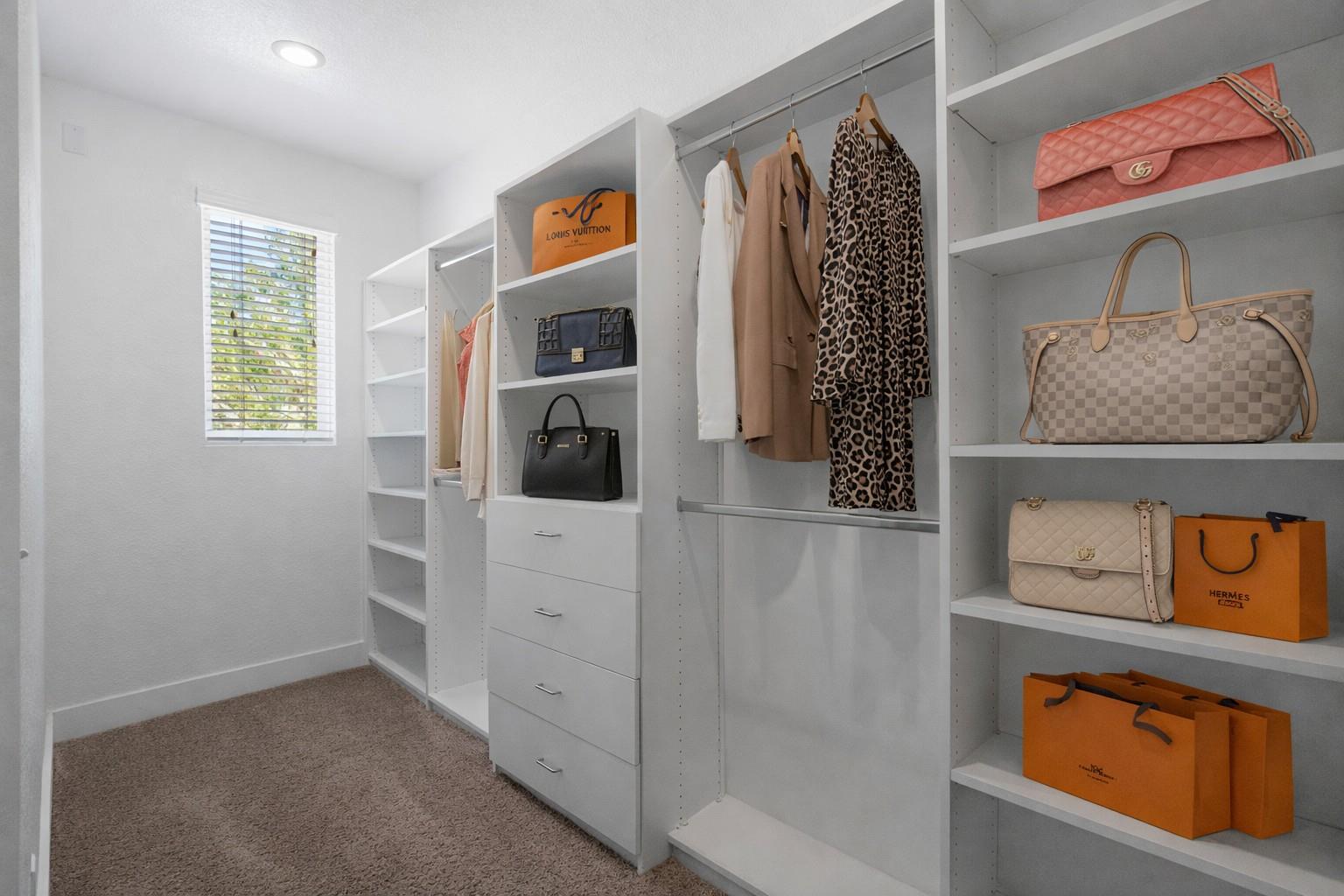 207 Bridgeford DR # 16