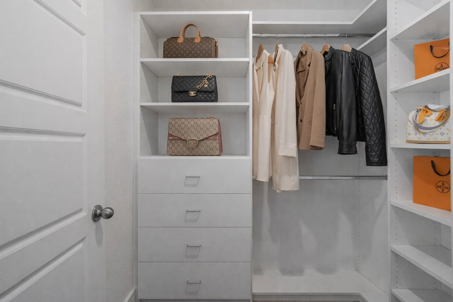 207 Bridgeford DR # 16