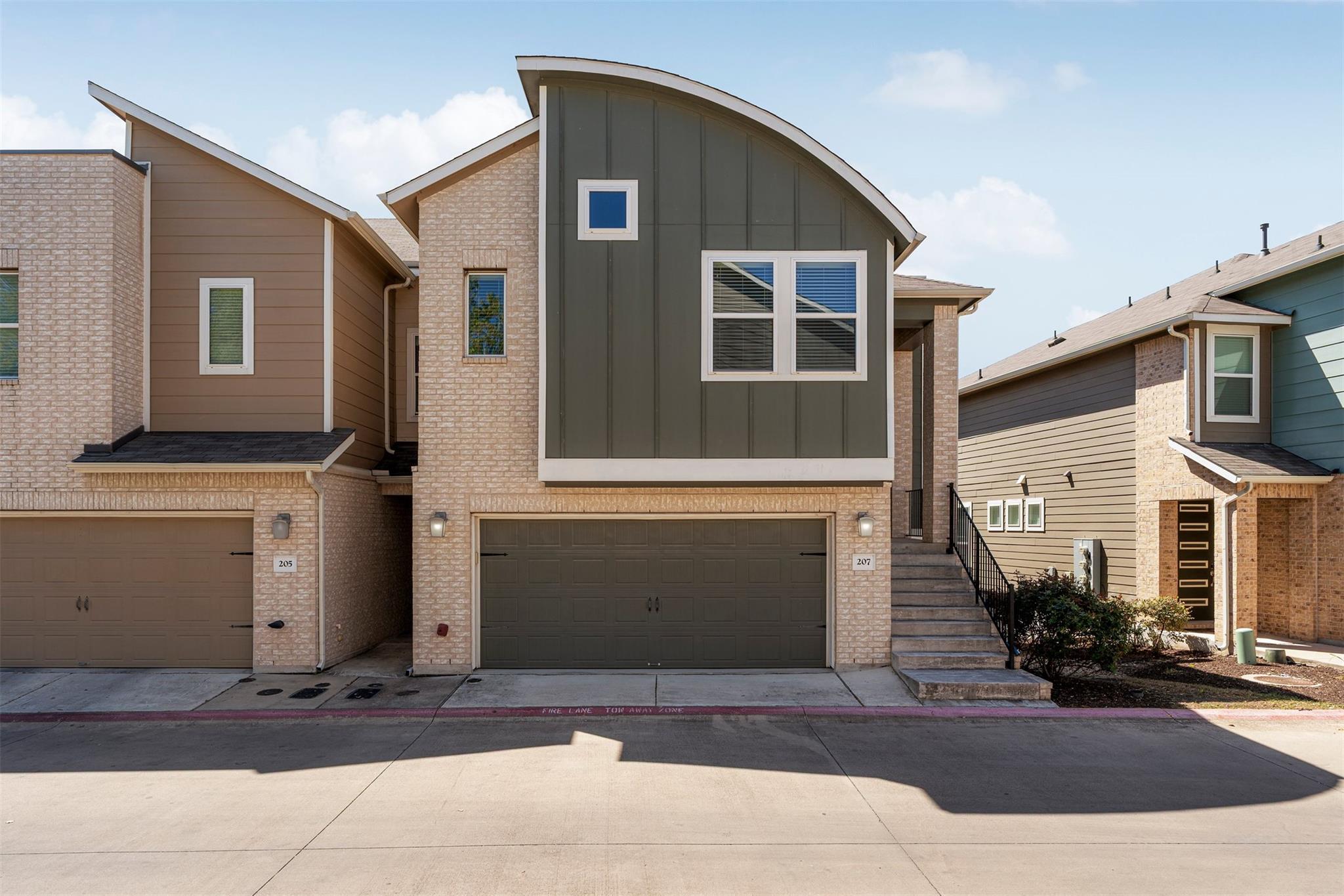 207 Bridgeford DR # 16