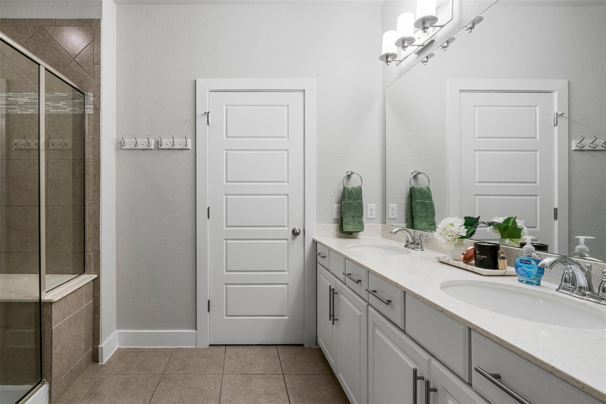 207 Bridgeford DR # 16