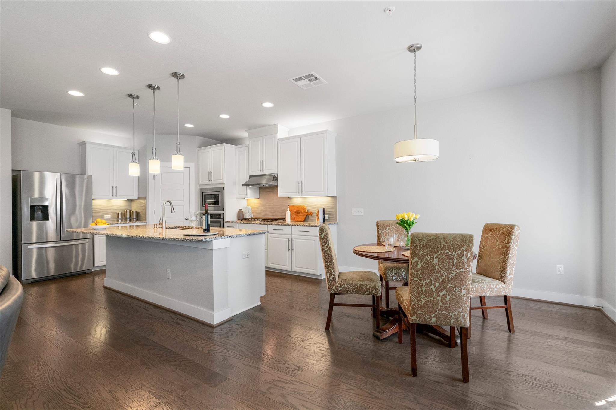 207 Bridgeford DR # 16