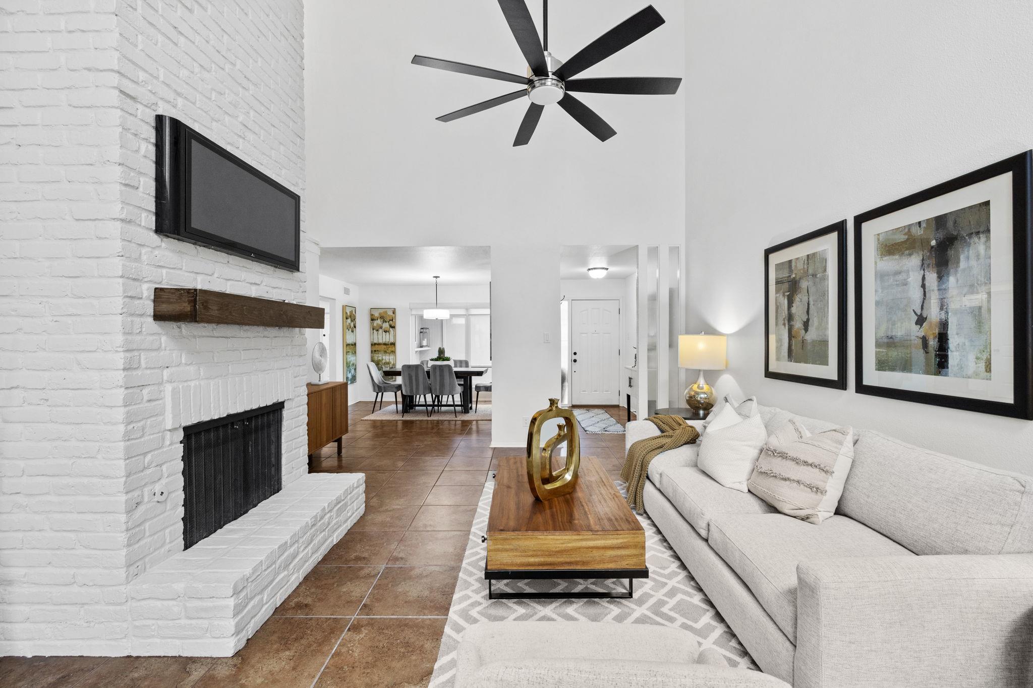 8346 Summerwood DR