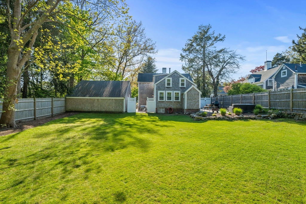 31 Cove St