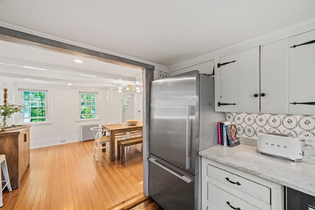 31 Cove St