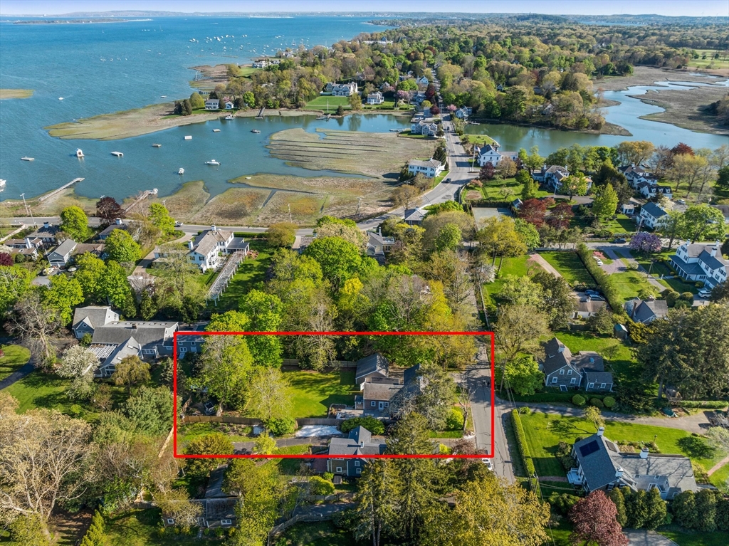 31 Cove St