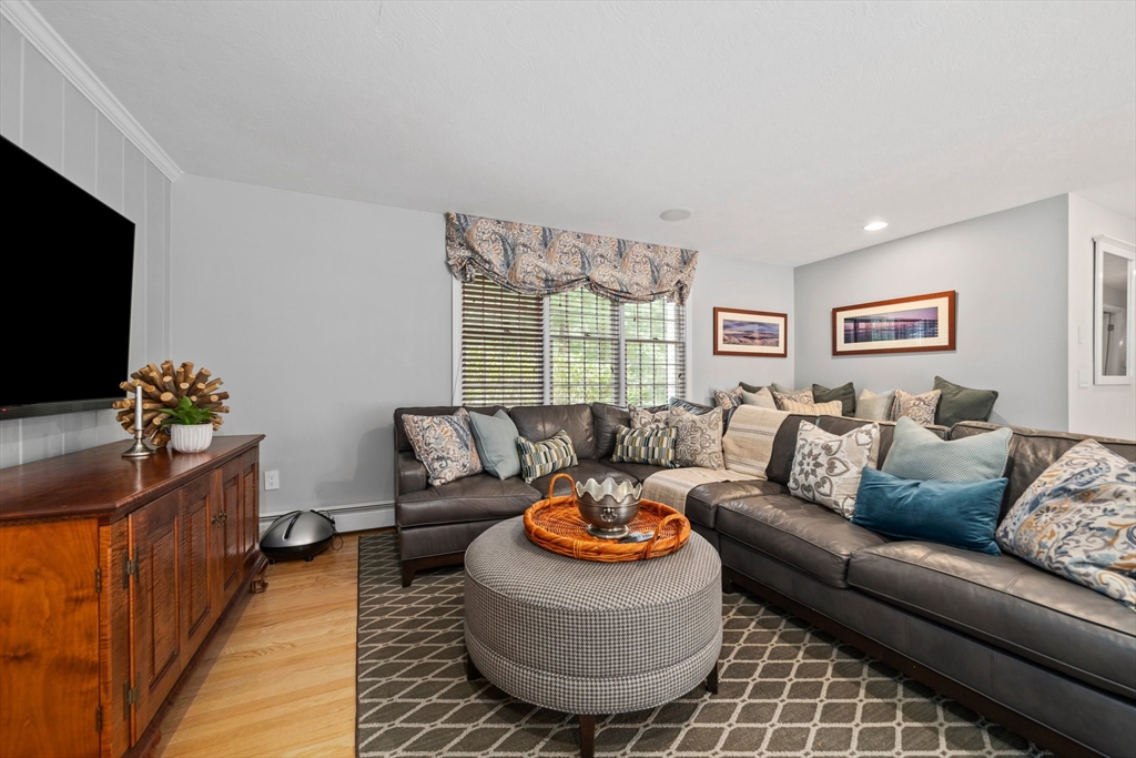 97 Island Creek Rd