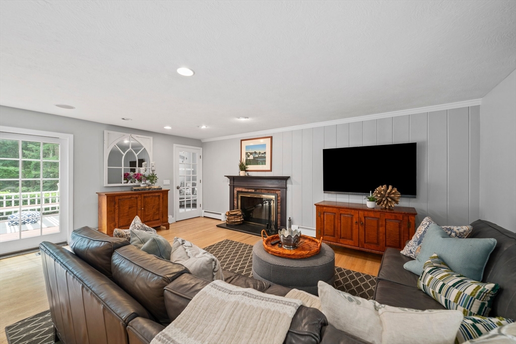 97 Island Creek Rd