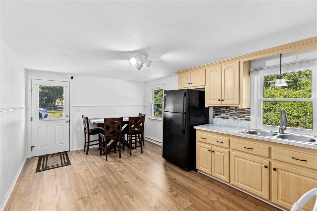 190 Rocky Hill Rd