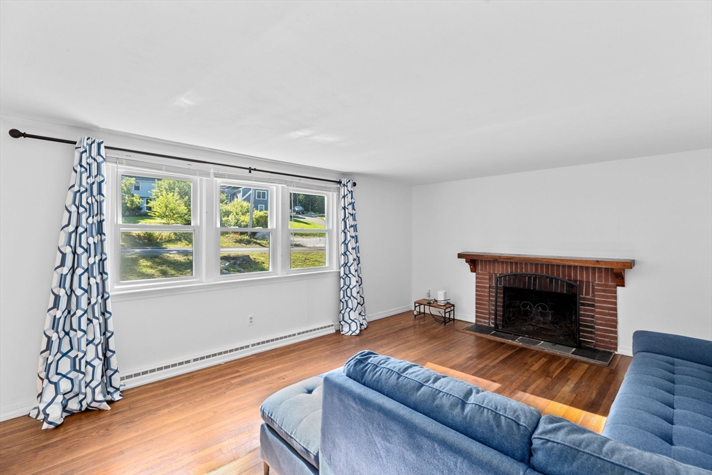 190 Rocky Hill Rd