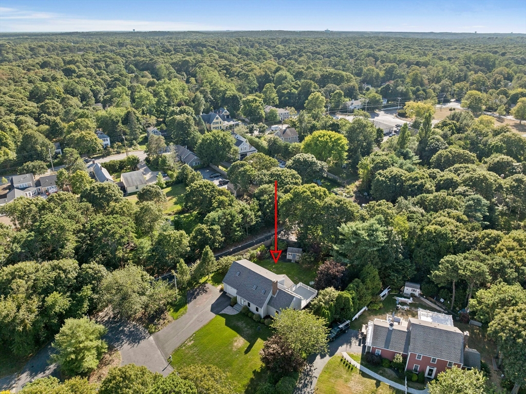 21 Minnetuxet Way