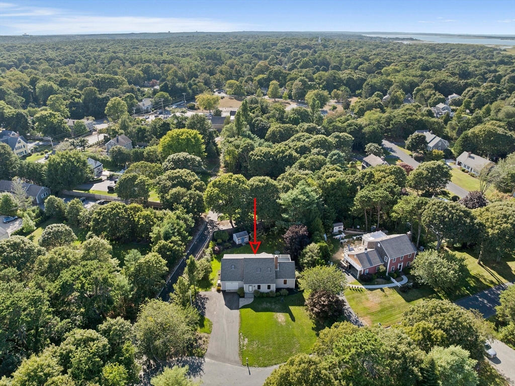 21 Minnetuxet Way