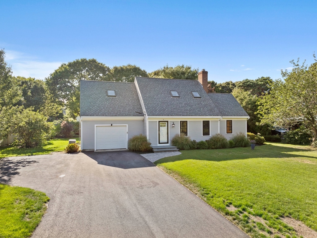 21 Minnetuxet Way