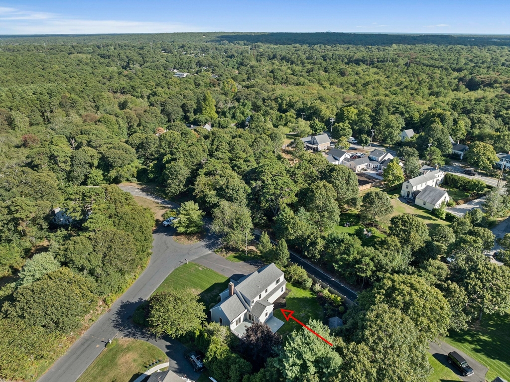 21 Minnetuxet Way