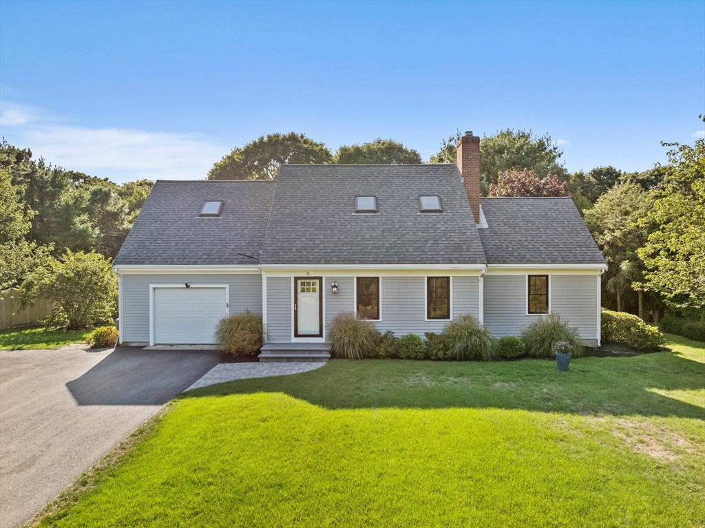 21 Minnetuxet Way
