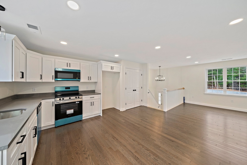 132 Old Plymouth St # A