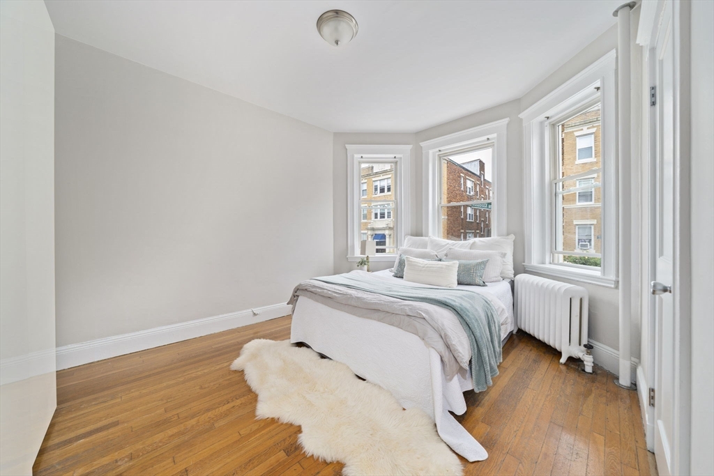 229 Kelton St # 1