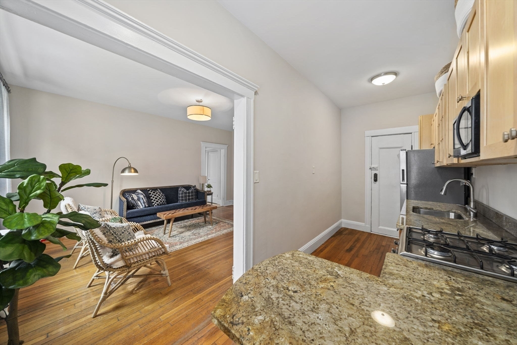 229 Kelton St # 1