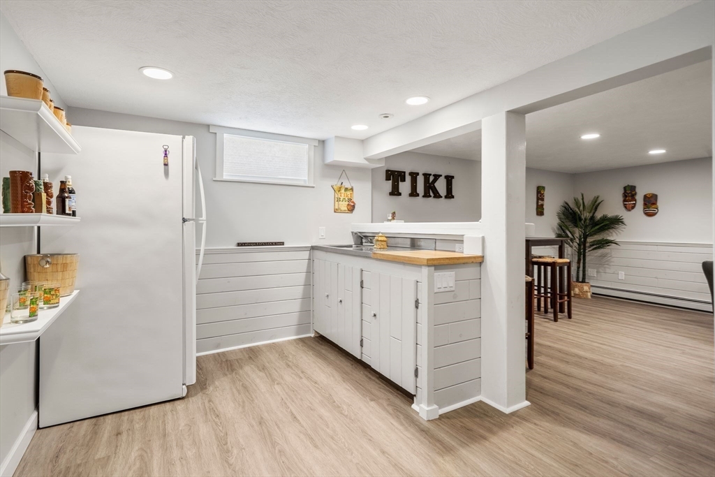 71 Gurnet Rd