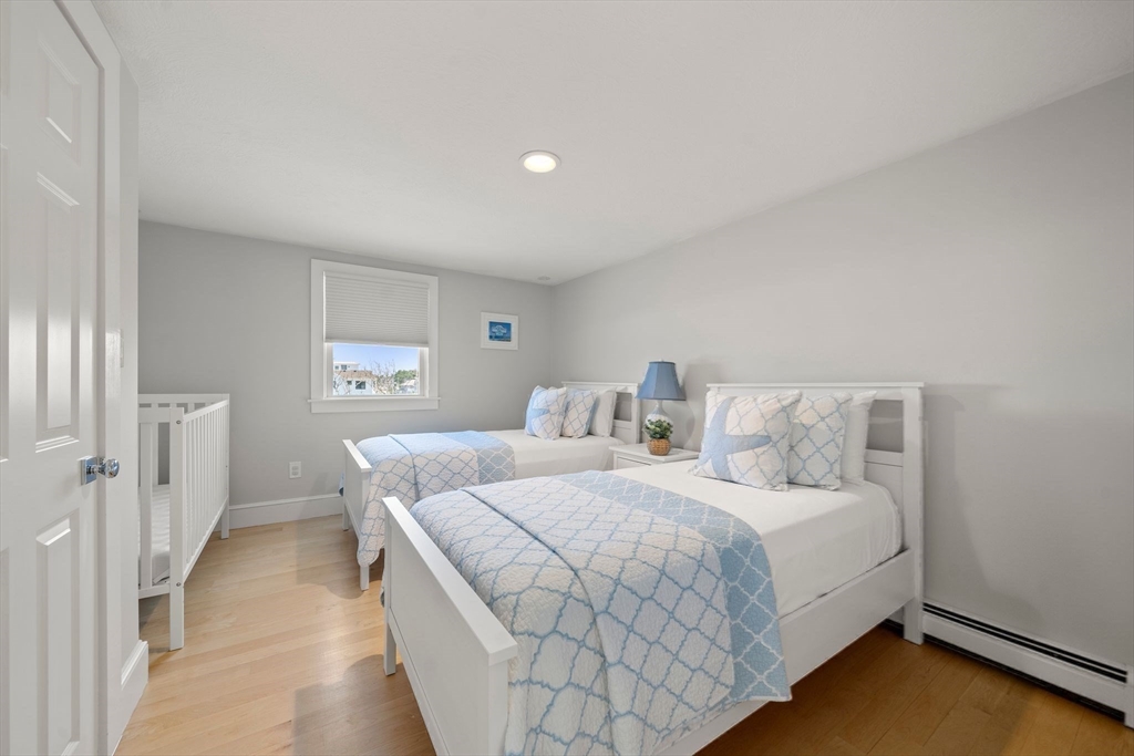 71 Gurnet Rd