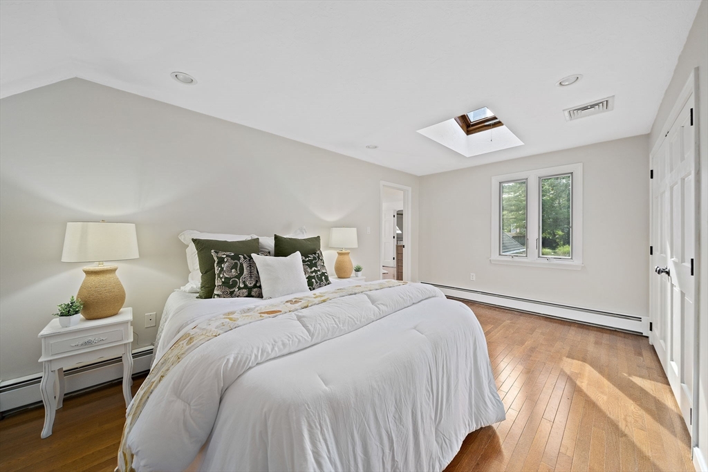 3 Howard Dr