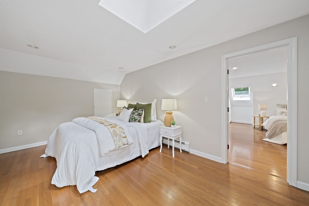 3 Howard Dr
