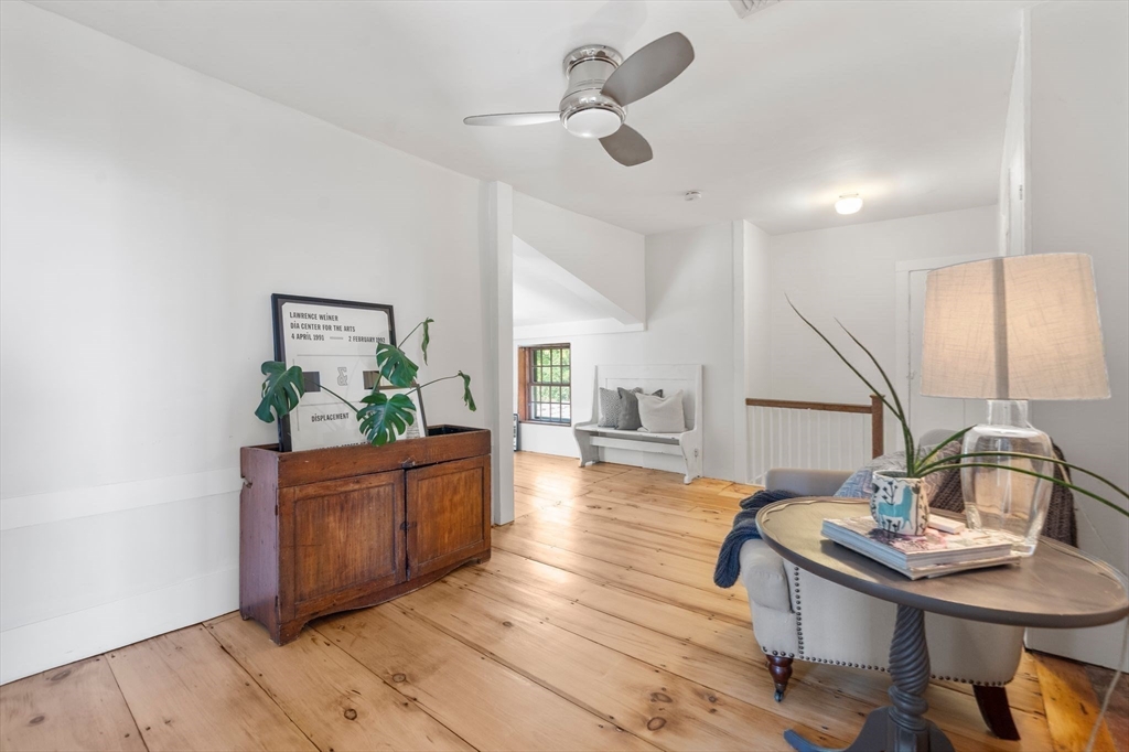 104 Standish St