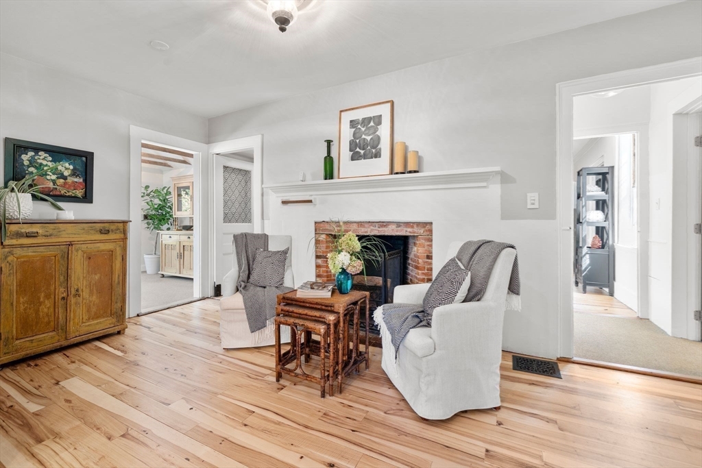 104 Standish St