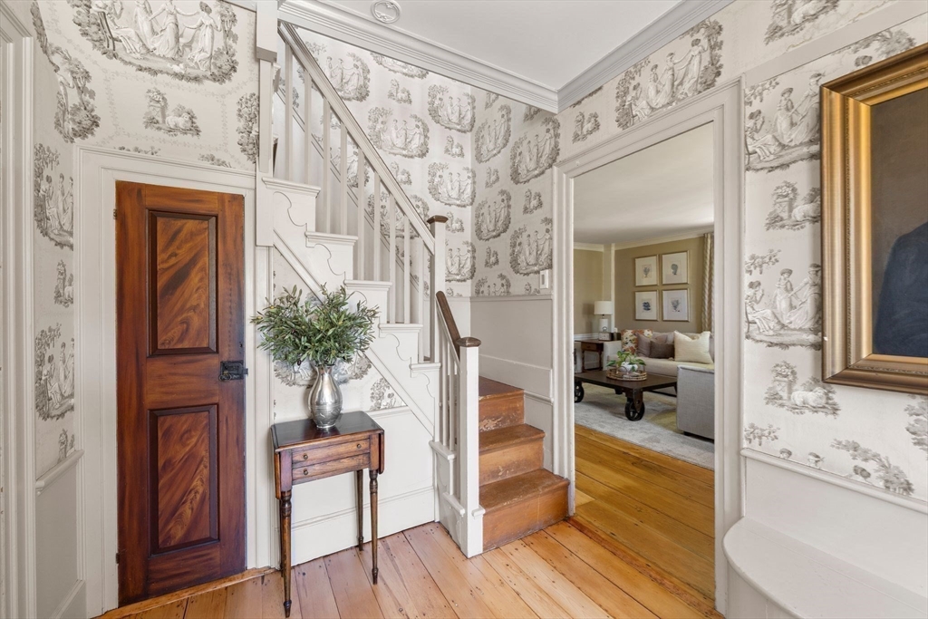 104 Standish St