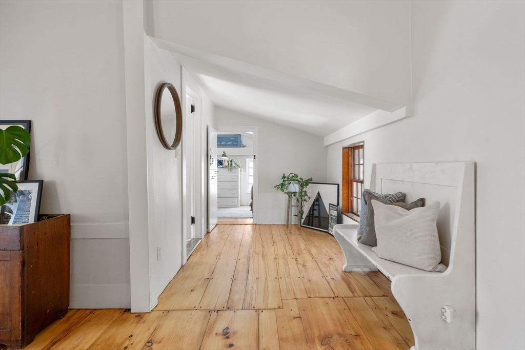 104 Standish St