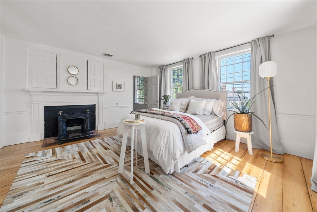 104 Standish St