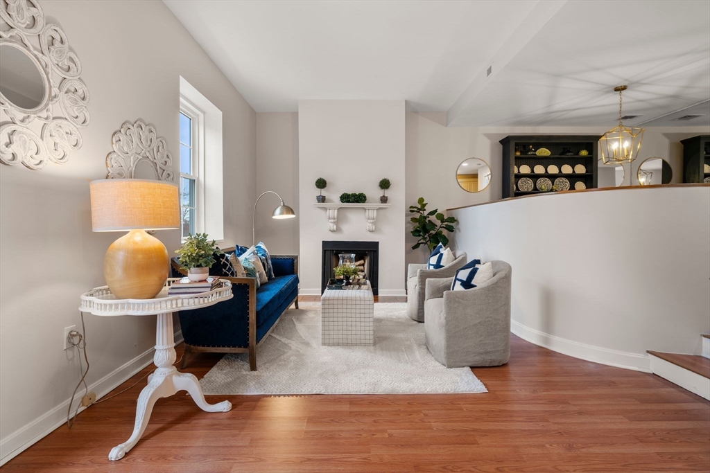 100 Parks St # 32