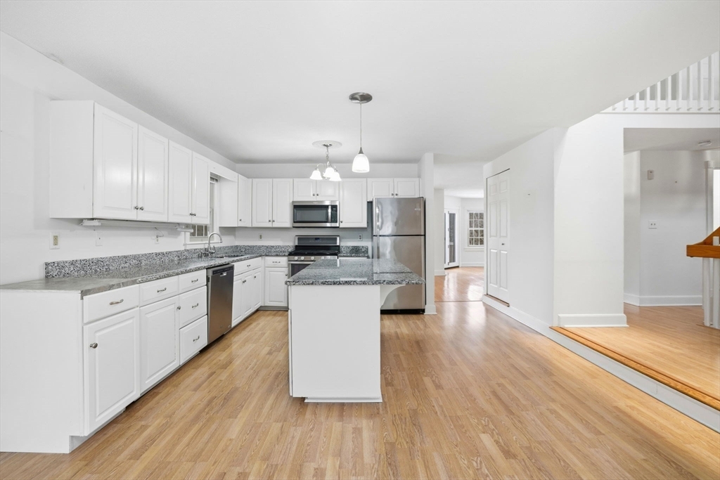 7 Ocean Woods Dr # 7