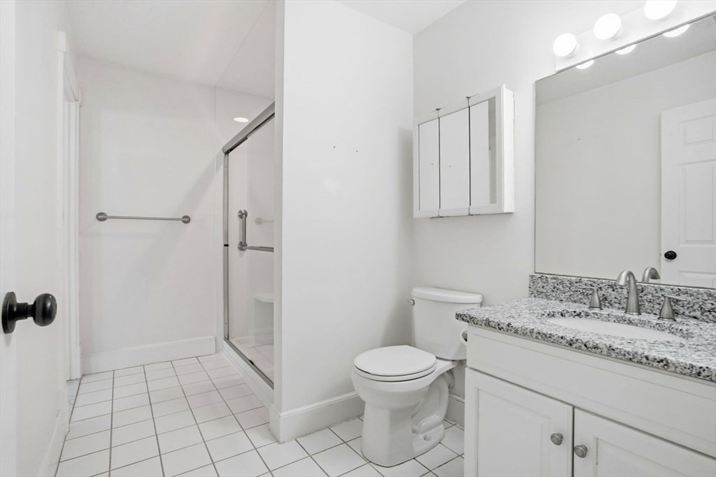 7 Ocean Woods Dr # 7