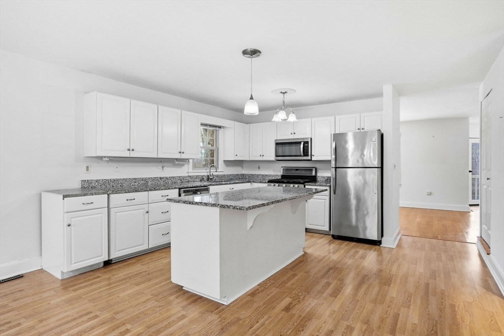 7 Ocean Woods Dr # 7