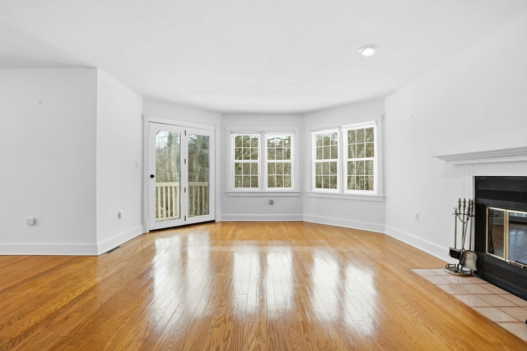 7 Ocean Woods Dr # 7