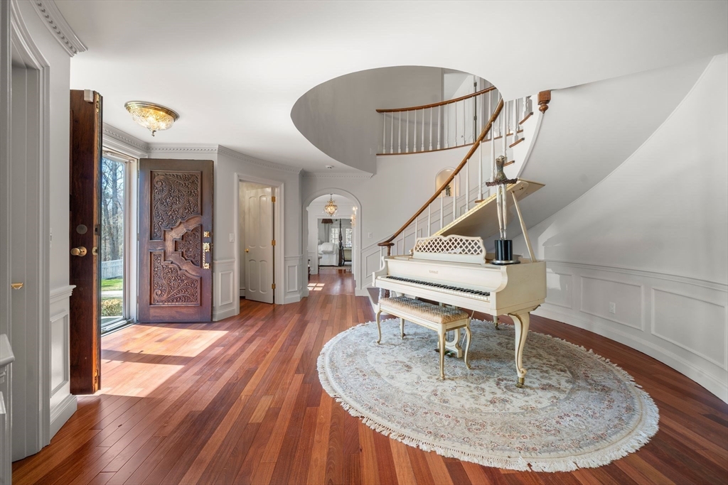 286 Mayflower Cir