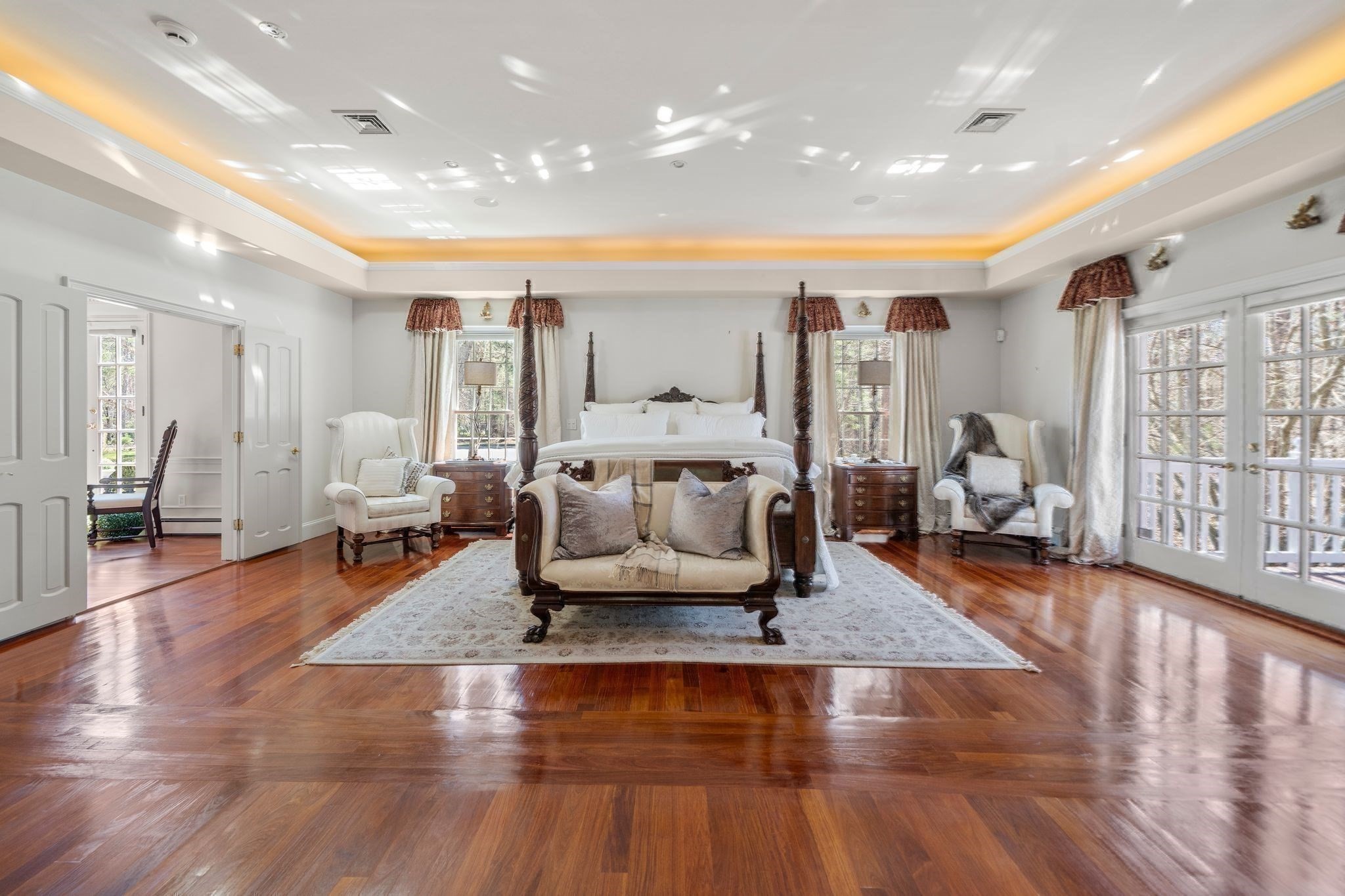 286 Mayflower Cir