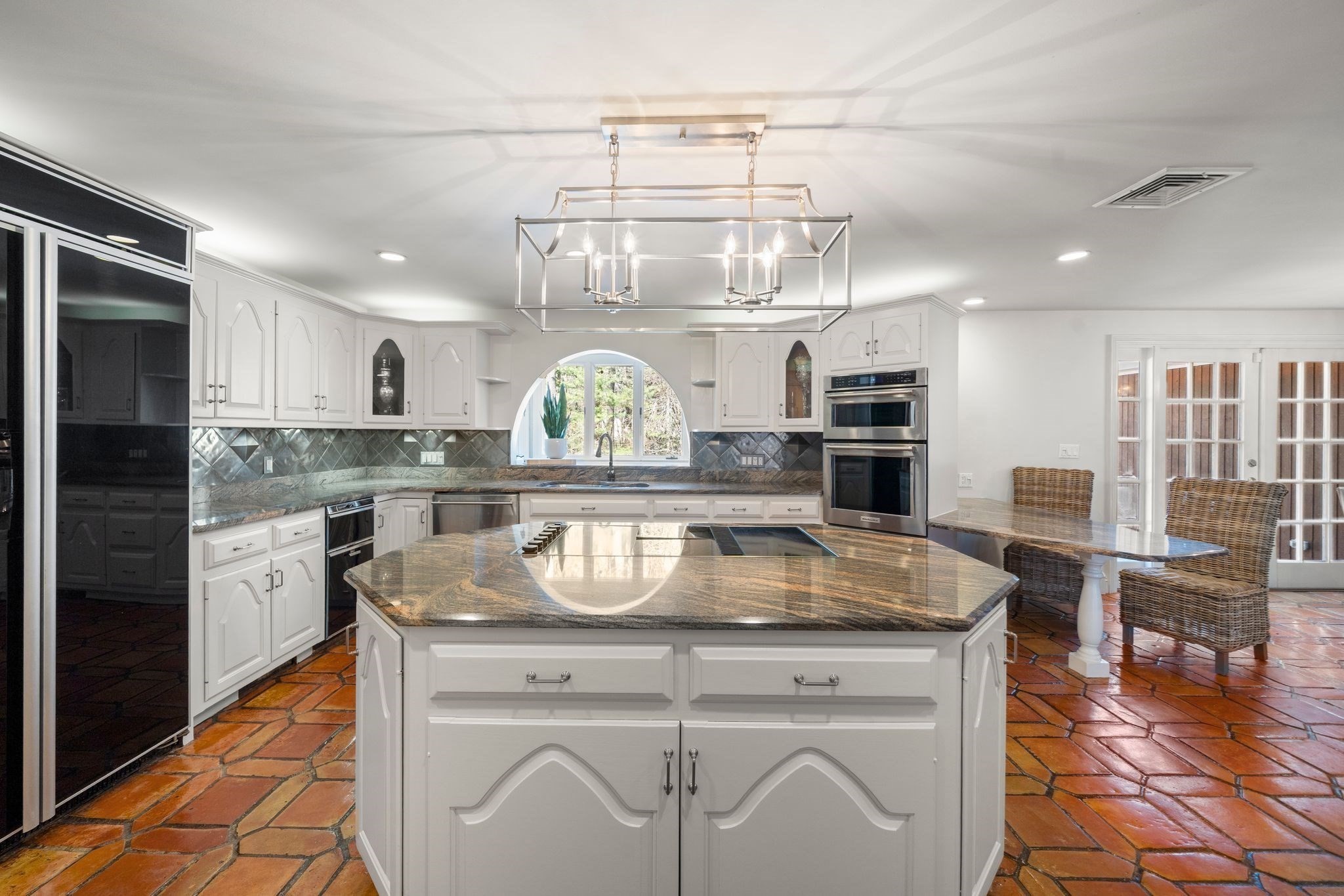 286 Mayflower Cir