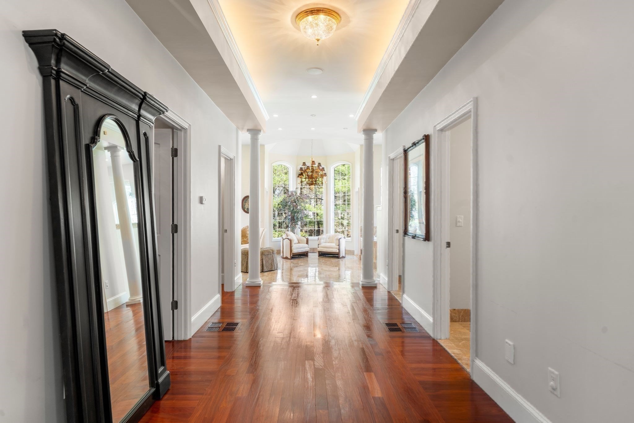 286 Mayflower Cir