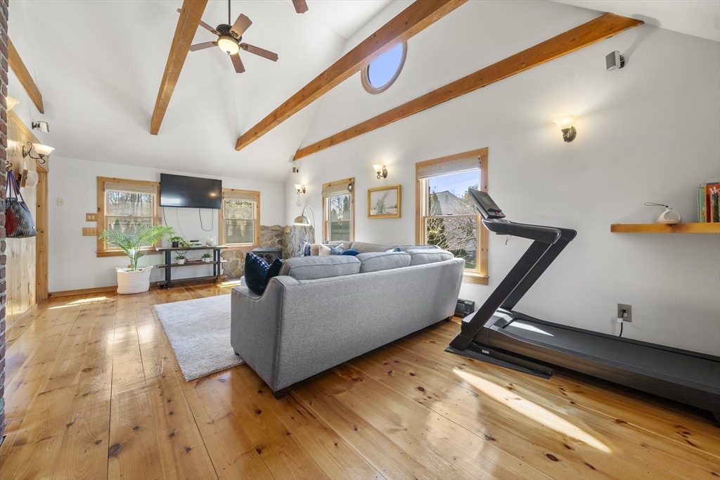 1 Fisher Rd