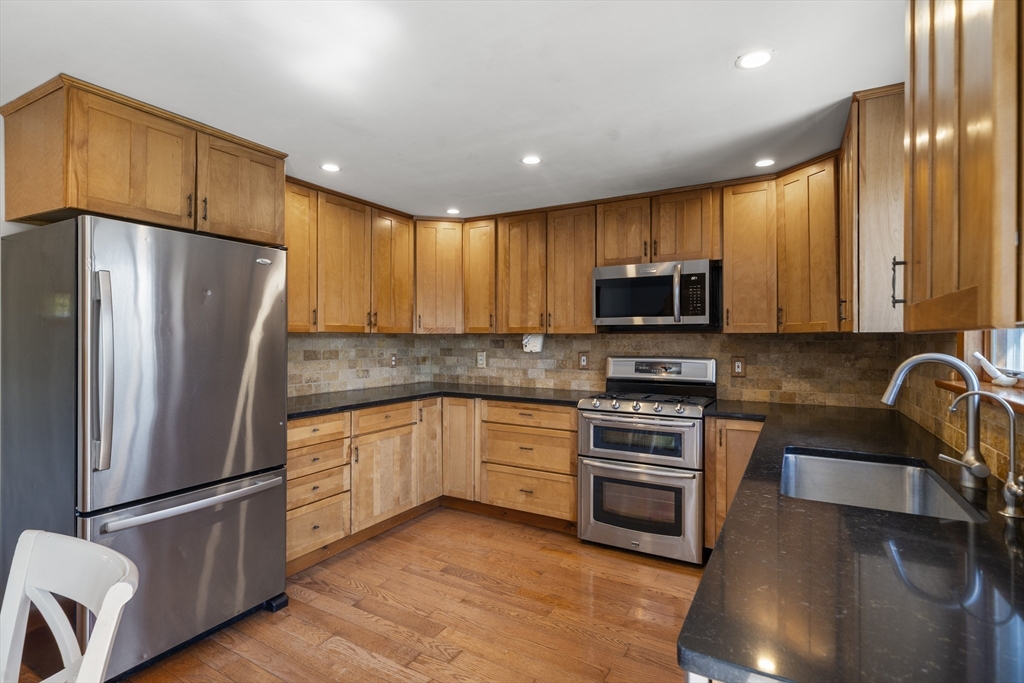 1 Fisher Rd