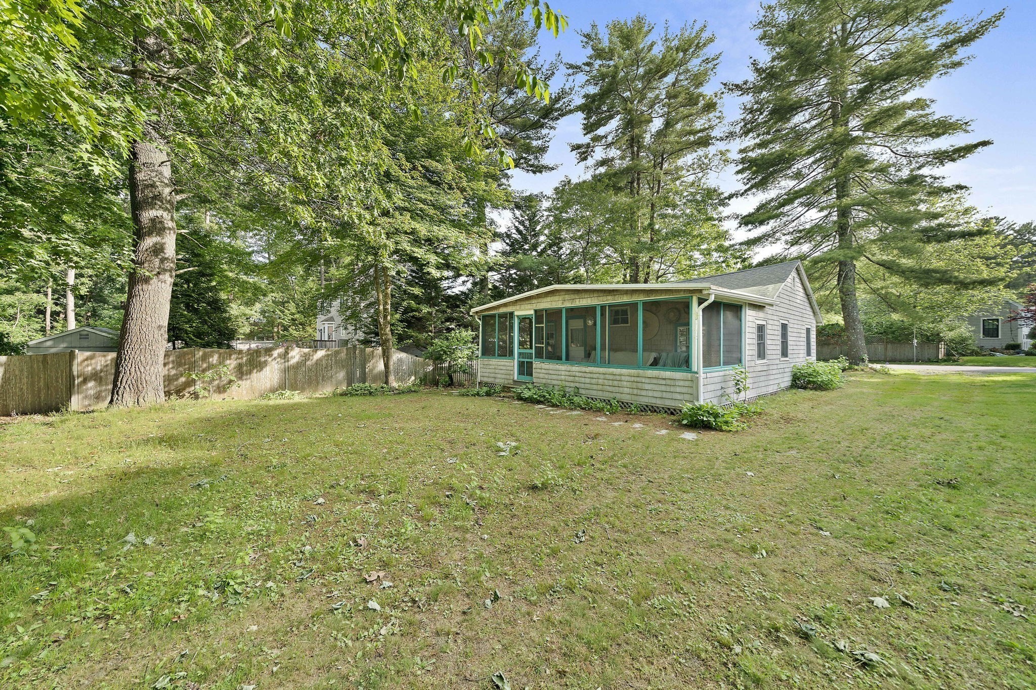 67 Priscilla Ave
