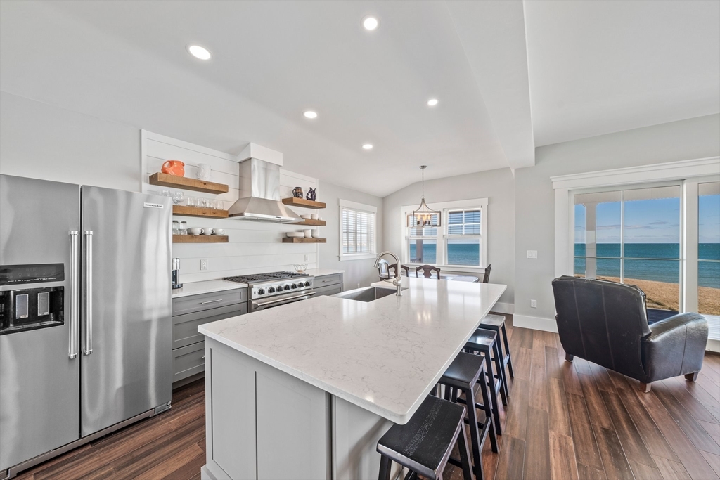 61 Gurnet Rd