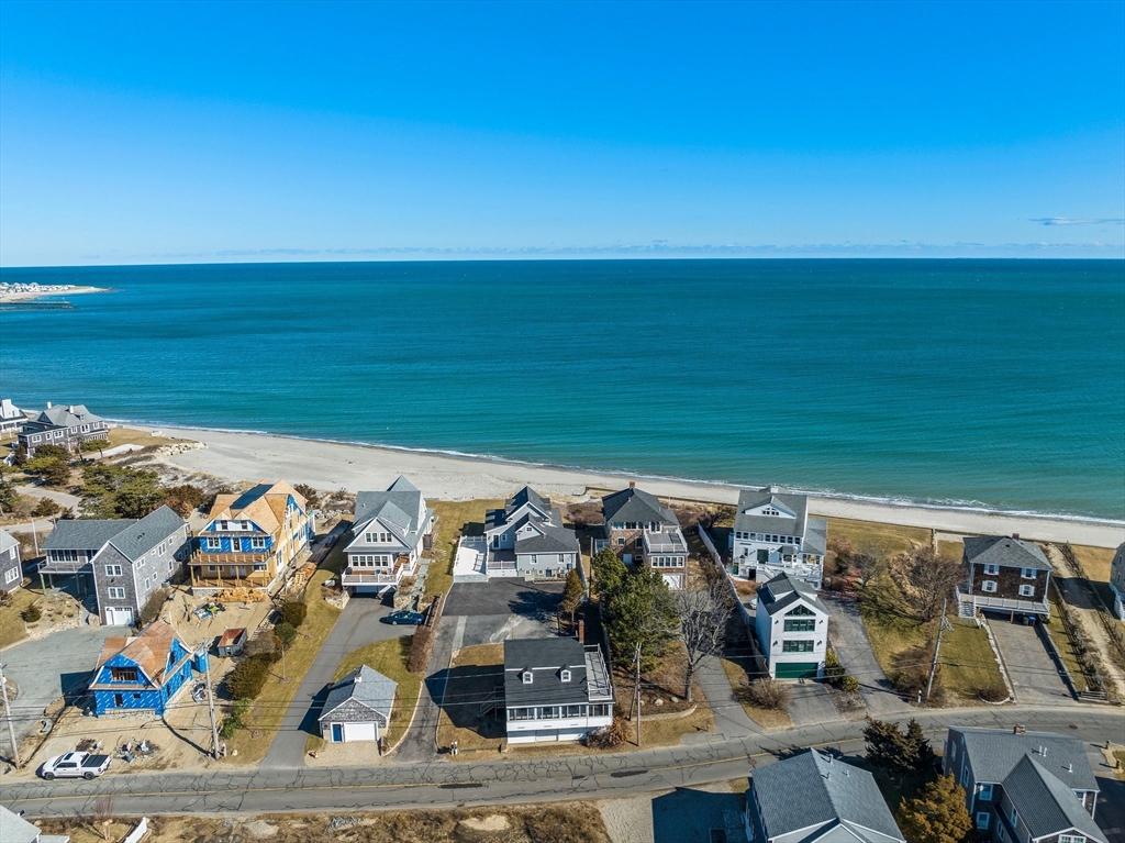 61 Gurnet Rd