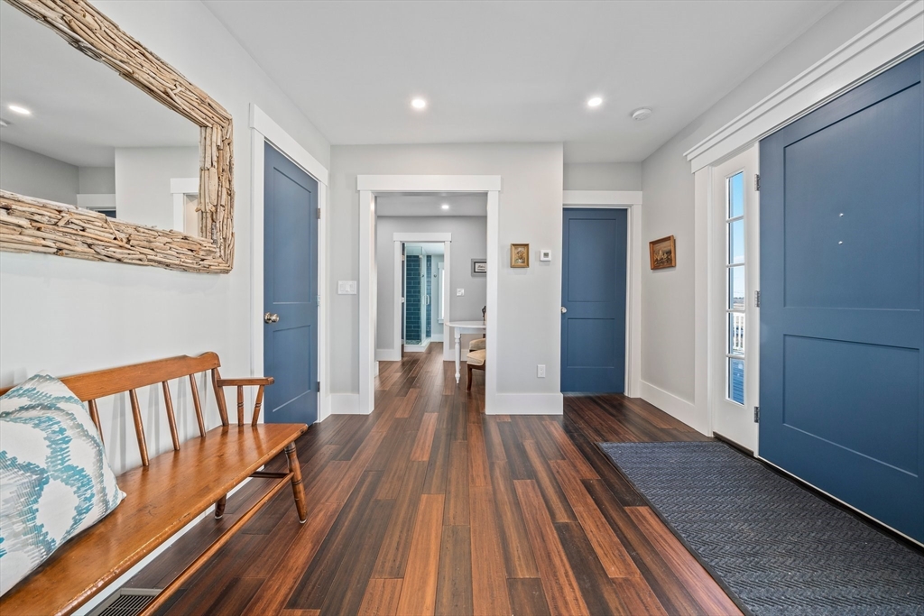 61 Gurnet Rd