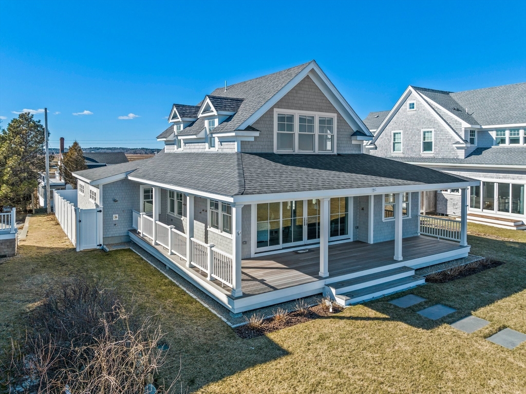 61 Gurnet Rd