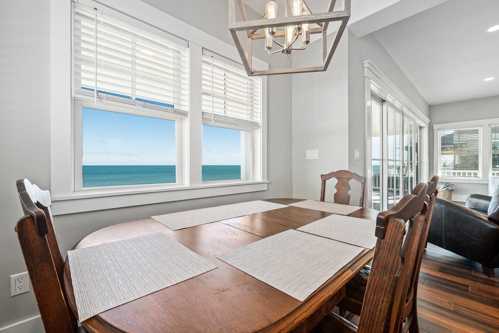 61 Gurnet Rd